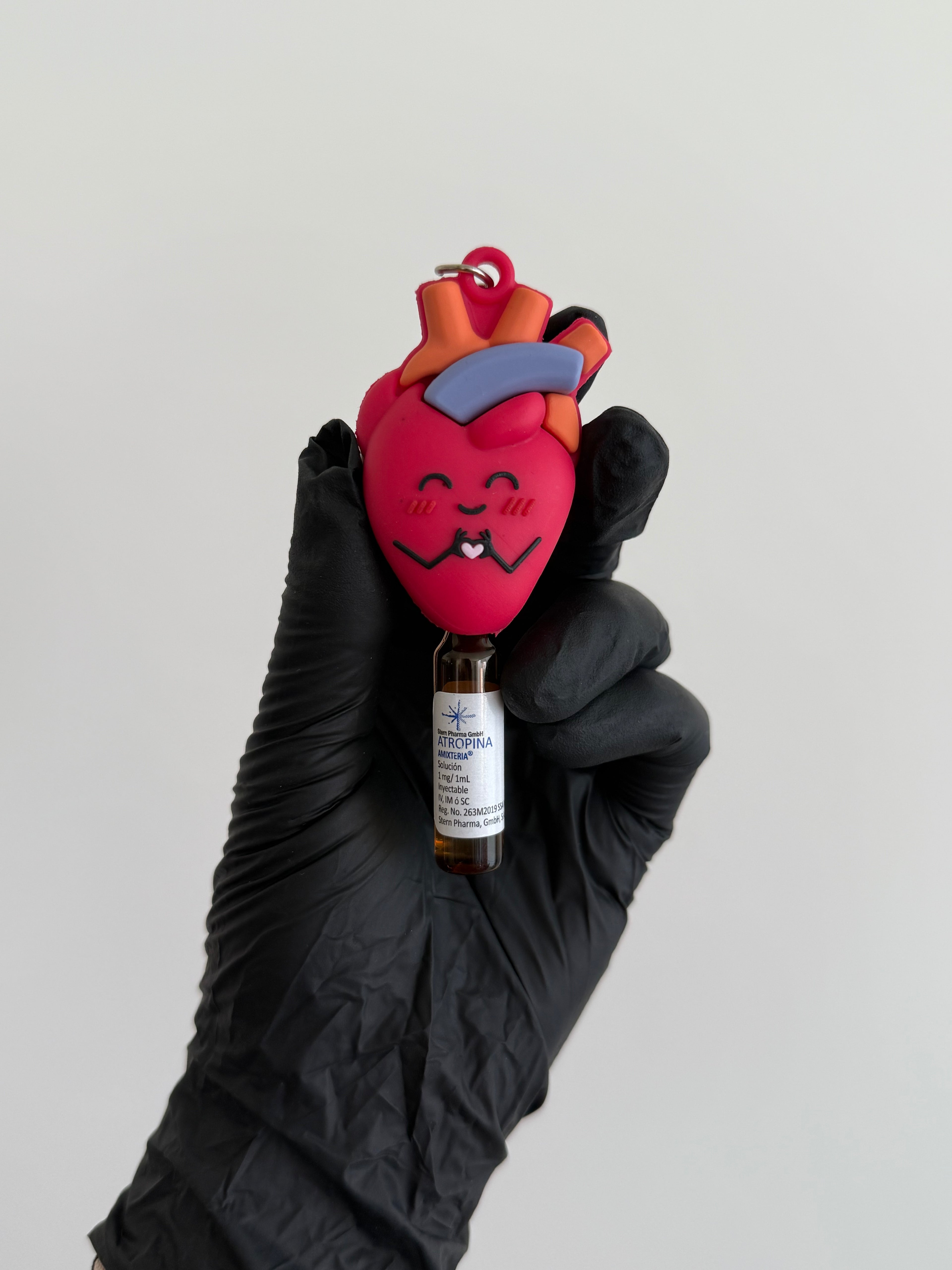 Rompe ampolletas corazón 🫀