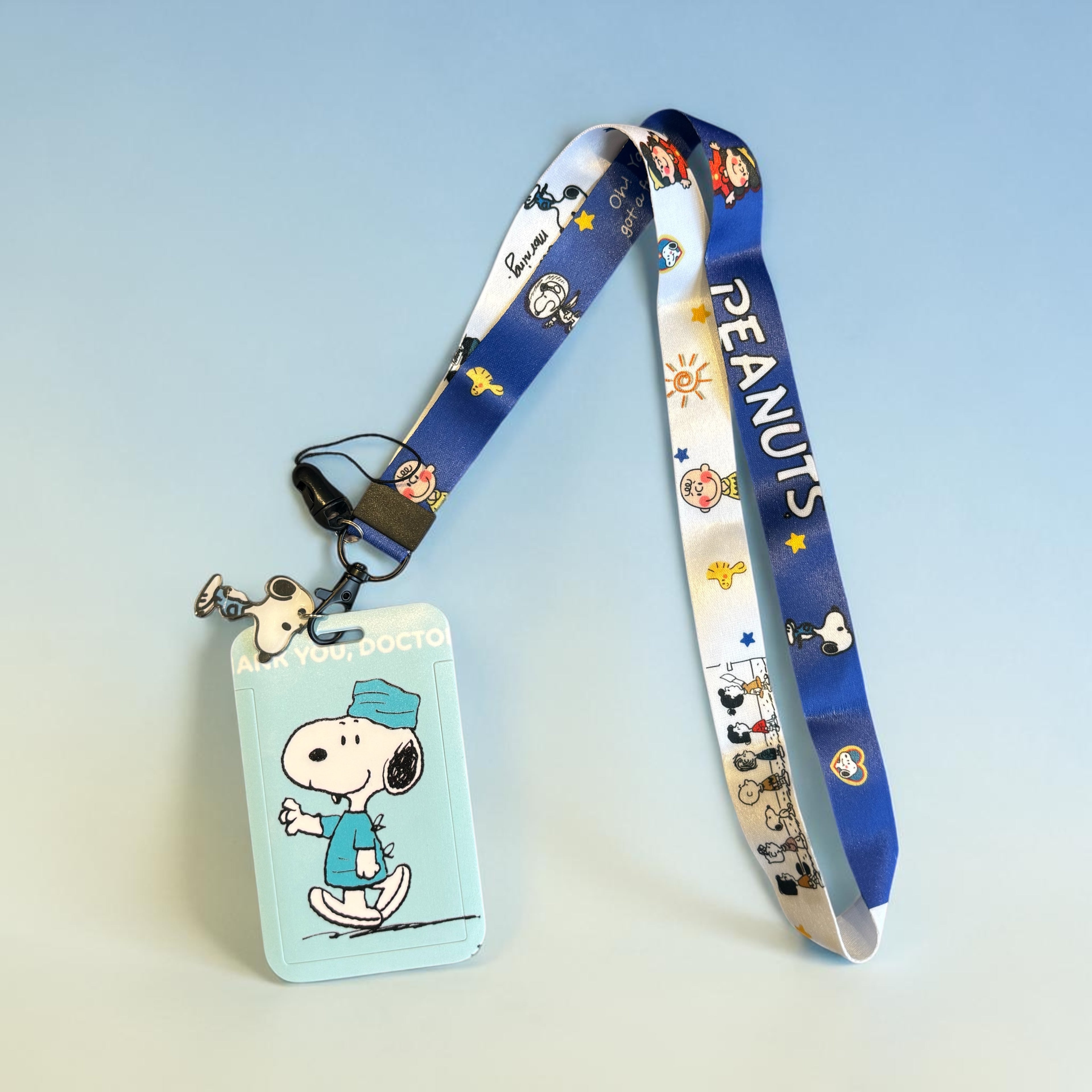 Porta gafete Snoopy