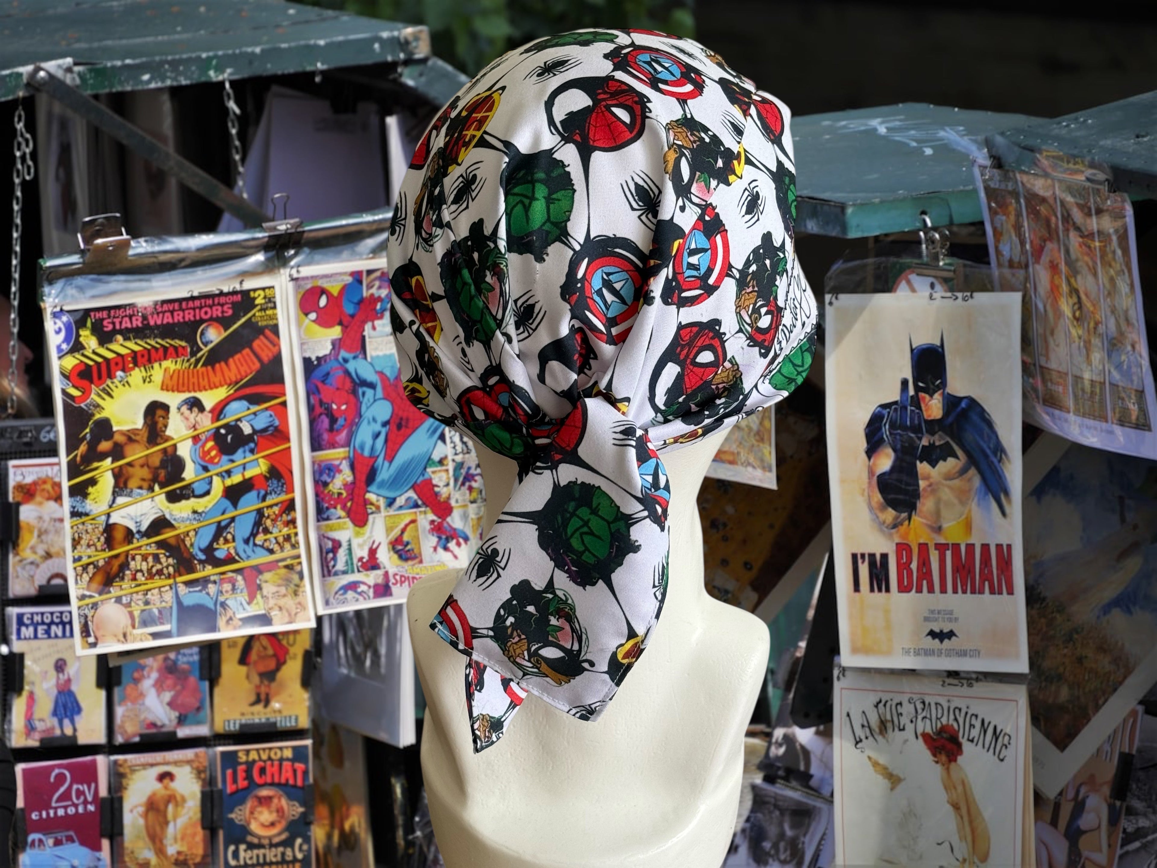 Gorro clínico Marvel